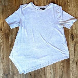 Tapered bottom t-shirt